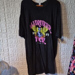 Black lulusimonstudio with Graphic Print daydrinking tee